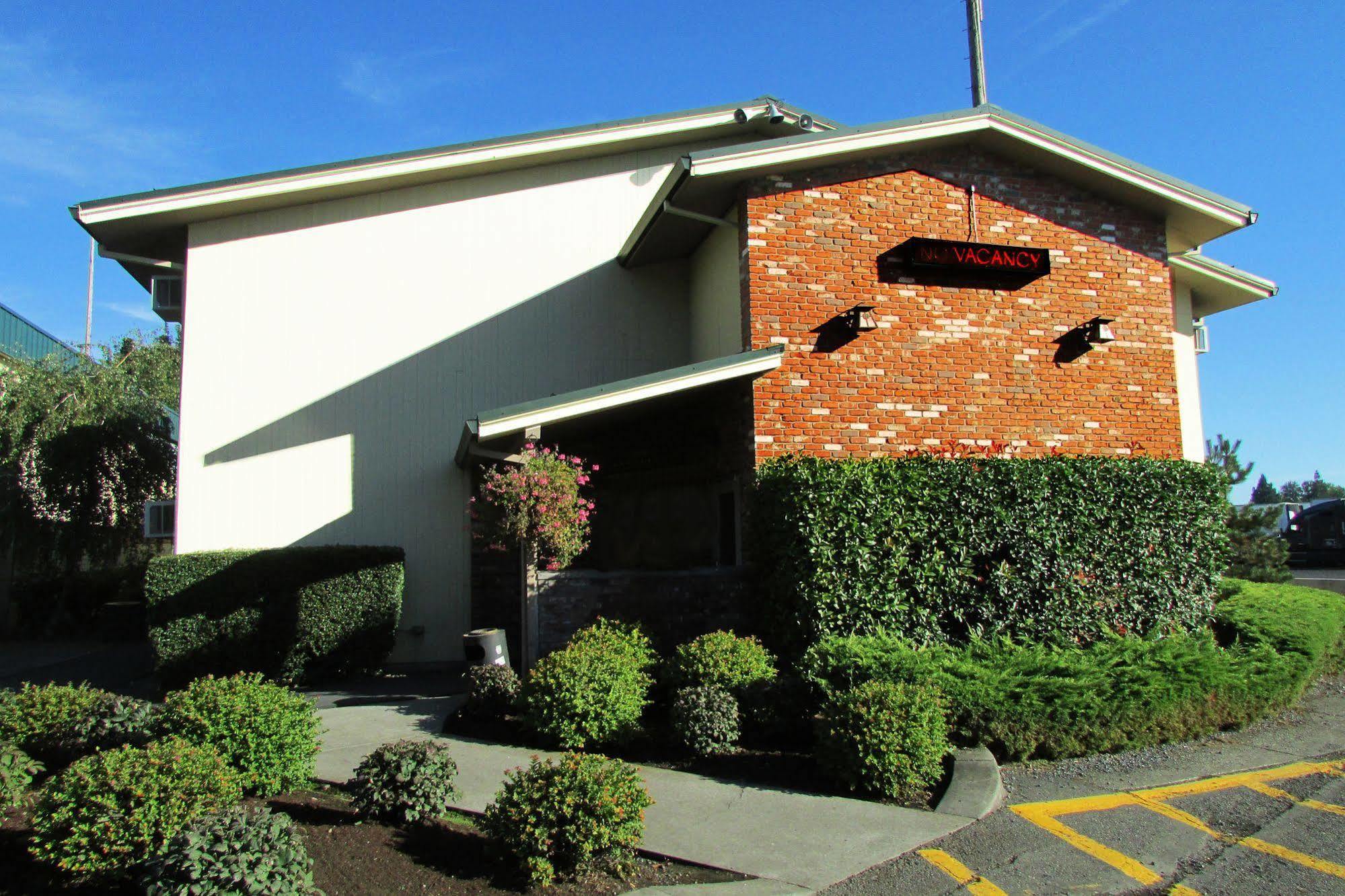 The Portlander And Marketplace 2* Portland